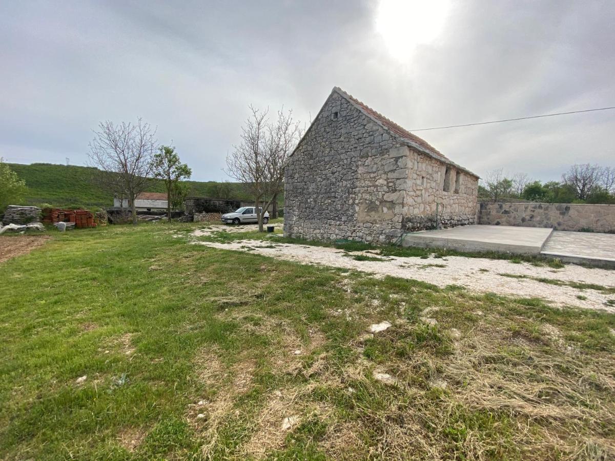 Velika Čista Stone Cottage Aria מראה חיצוני תמונה