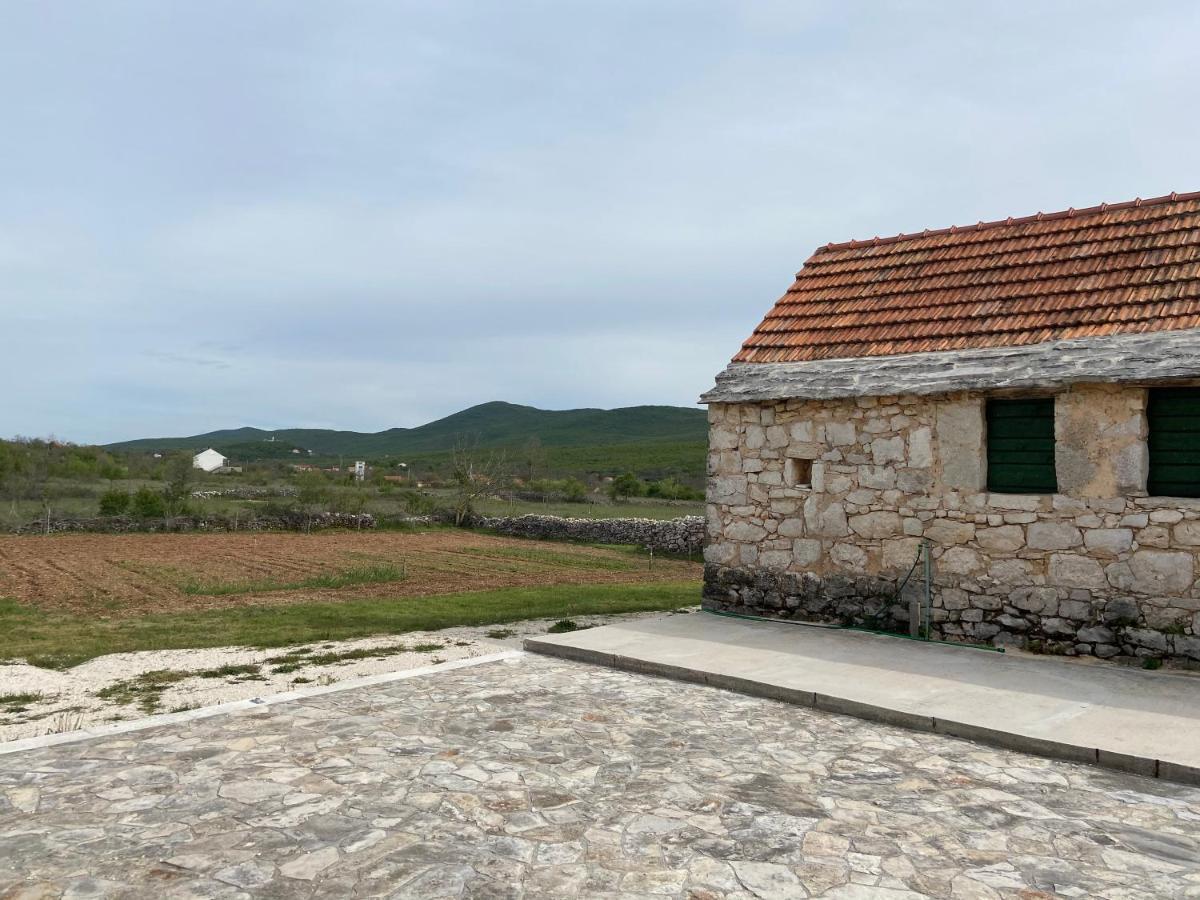 Velika Čista Stone Cottage Aria מראה חיצוני תמונה