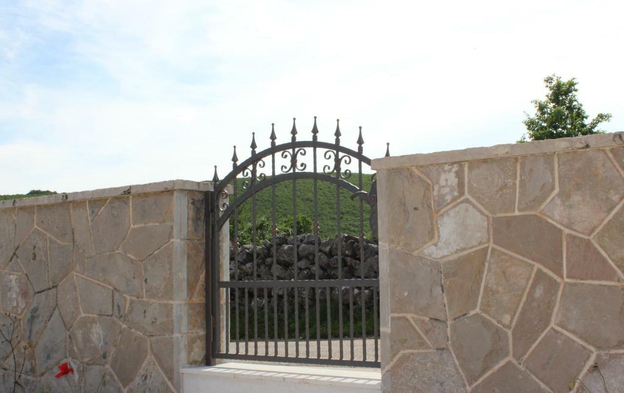 Velika Čista Stone Cottage Aria מראה חיצוני תמונה