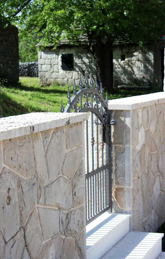 Velika Čista Stone Cottage Aria מראה חיצוני תמונה